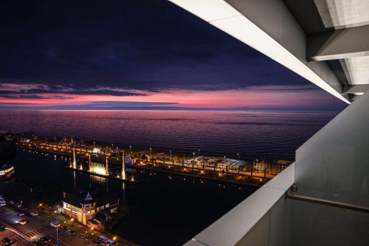 Black Sea VI Dari Apartments Batumi Luaran gambar