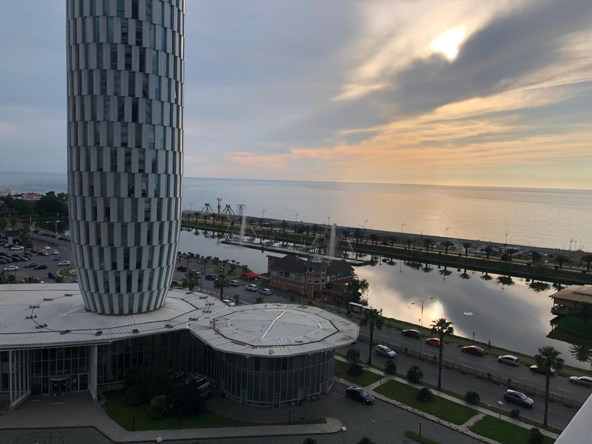 Black Sea VI Dari Apartments Batumi Luaran gambar